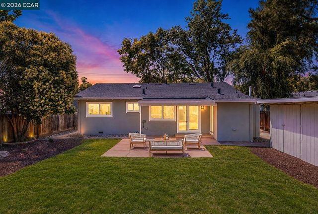 1003 Santa Cruz Dr, Pleasant Hill, CA 94523