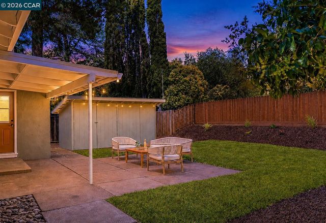 1003 Santa Cruz Dr, Pleasant Hill, CA 94523