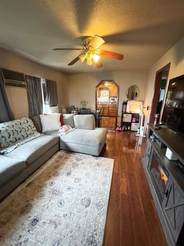 16748 N Lake Street, Madera, CA 93638