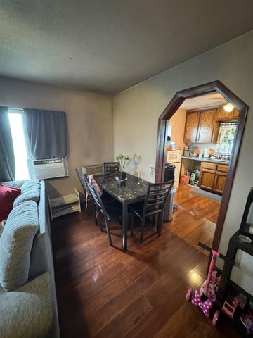 16748 N Lake Street, Madera, CA 93638