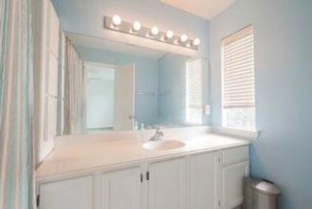 2113 Stanford Street, Houston, TX 77006