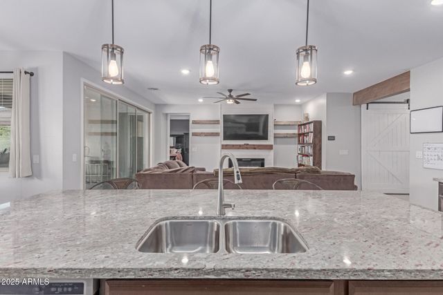 4211 E CAITLIN Drive, San Tan Valley, AZ 85140