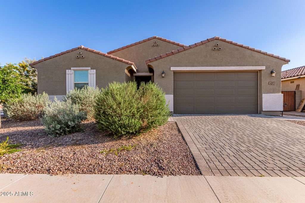4211 E CAITLIN Drive, San Tan Valley, AZ 85140