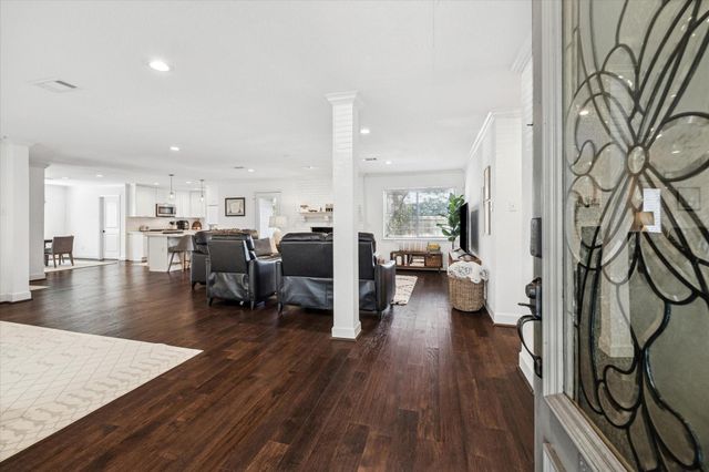 5722 Kuldell Drive, Houston, TX 77096