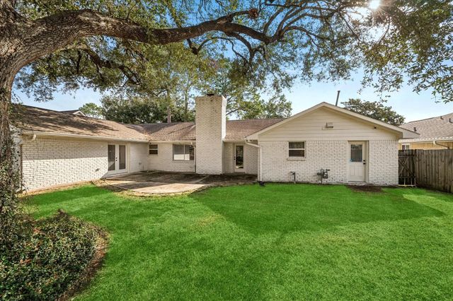 5722 Kuldell Drive, Houston, TX 77096