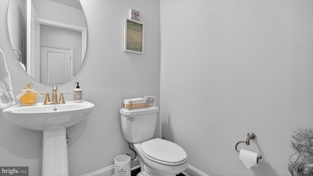 7804 WOODVALE WAY, Glen Burnie, MD 21060