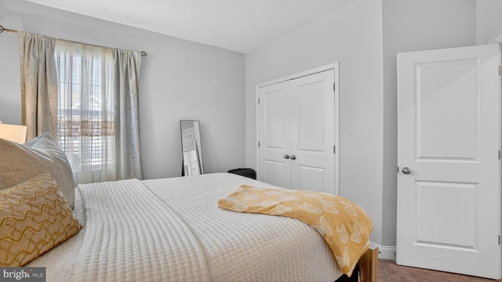 Image 40 of property listing at 7804 WOODVALE WAY, Glen Burnie, MD 21060