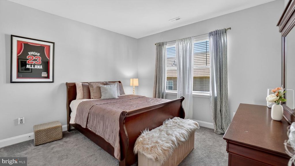 Image 41 of property listing at 7804 WOODVALE WAY, Glen Burnie, MD 21060