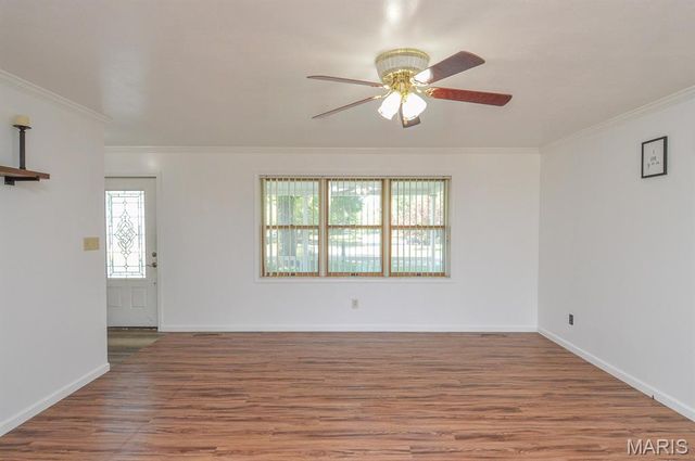 2601 Belle Mar Drive, Belleville, IL 62220