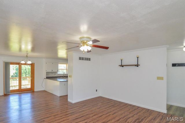 2601 Belle Mar Drive, Belleville, IL 62220