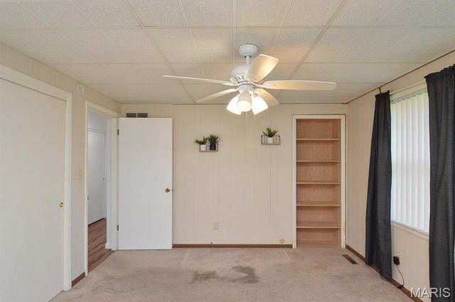 2601 Belle Mar Drive, Belleville, IL 62220