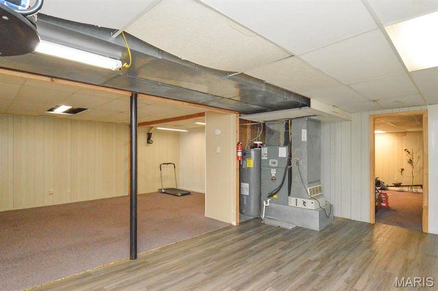 2601 Belle Mar Drive, Belleville, IL 62220