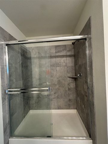 1103 Castroville Drive, Forney, TX 75126