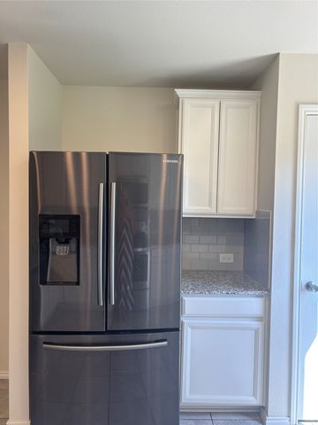 1103 Castroville Drive, Forney, TX 75126