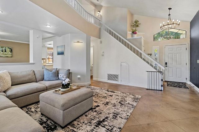 6931 Springmont Dr, Elk Grove, CA 95758