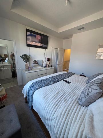 23337 SW 128th Ave, Homestead, FL 33032