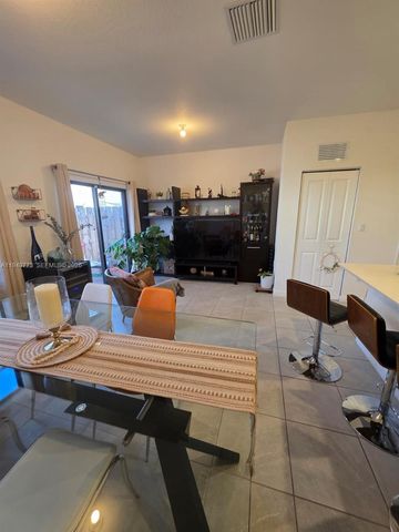 23337 SW 128th Ave, Homestead, FL 33032