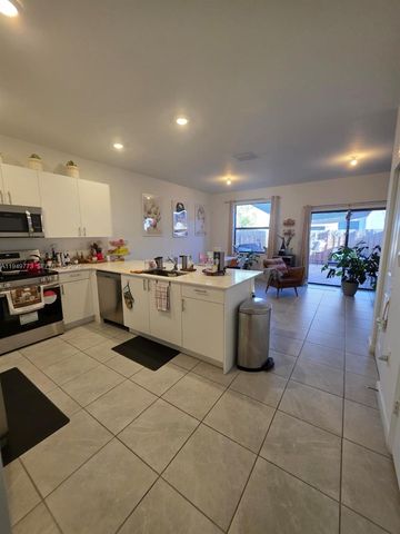 23337 SW 128th Ave, Homestead, FL 33032