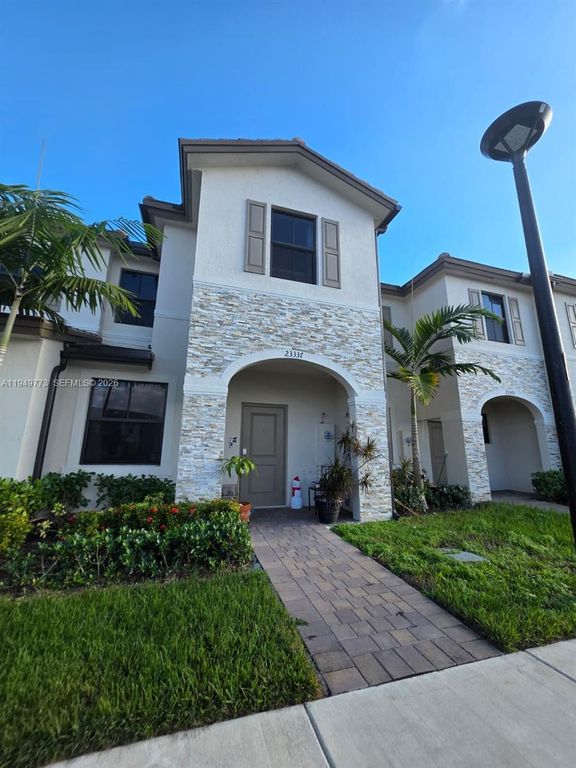 23337 SW 128th Ave, Homestead, FL 33032