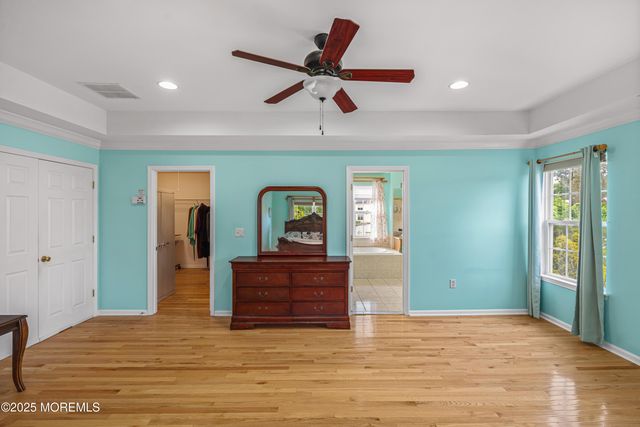 3 Knightsbridge Place, Jackson, NJ 08527