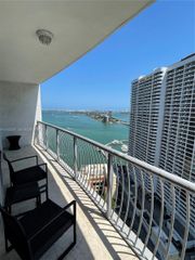 1750 N Bayshore Dr 2904, Miami, FL 33132