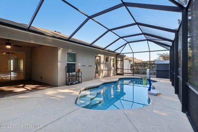 5290 Hebron Drive, Merritt Island, FL 32953