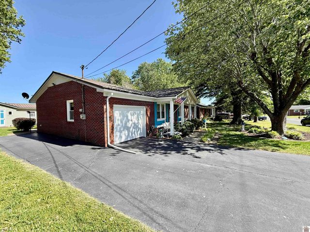 1518 Murray Street, Mayfield, KY 42066