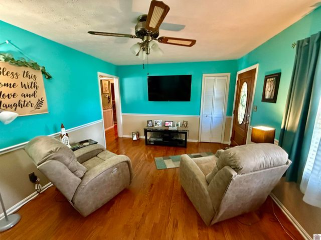 1518 Murray Street, Mayfield, KY 42066