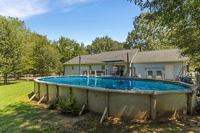 7 Chestnut Ridge Drive, Inman, SC 29349