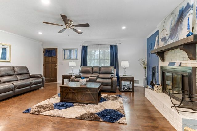 7 Chestnut Ridge Drive, Inman, SC 29349