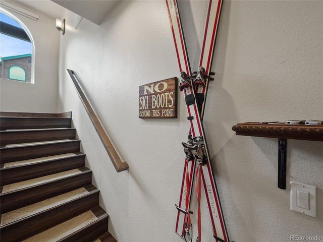 67 Fox Hollow Ln 6B, Silverthorne, CO 80498