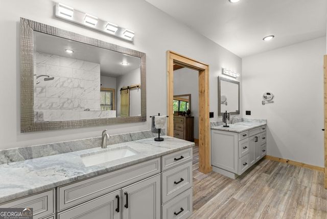 1055 S Laceola Road, Cleveland, GA 30528