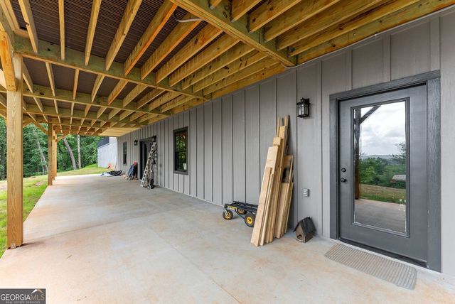 1055 S Laceola Road, Cleveland, GA 30528