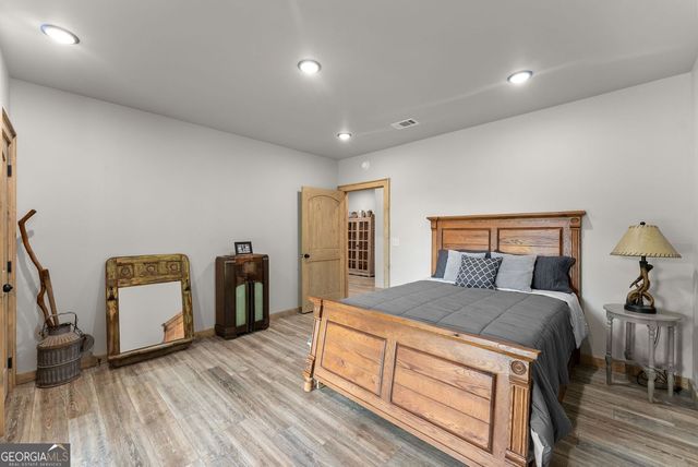 1055 S Laceola Road, Cleveland, GA 30528