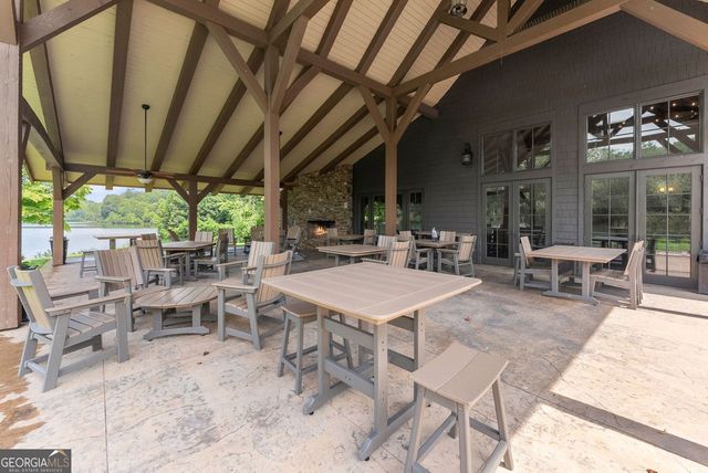1055 S Laceola Road, Cleveland, GA 30528