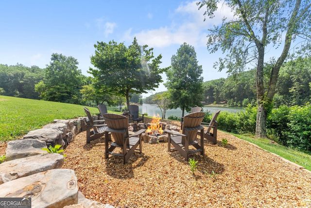 1055 S Laceola Road, Cleveland, GA 30528