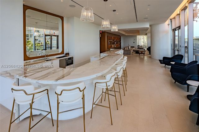 175 SE 25th Rd 1002, Miami, FL 33129