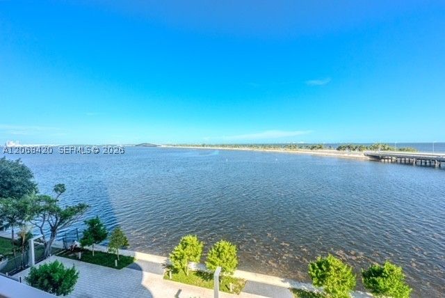 175 SE 25th Rd 1002, Miami, FL 33129