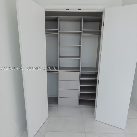 175 SE 25th Rd 1002, Miami, FL 33129