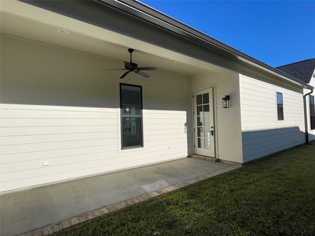 2232 Fairwoods Drive, Shreveport, LA 71106