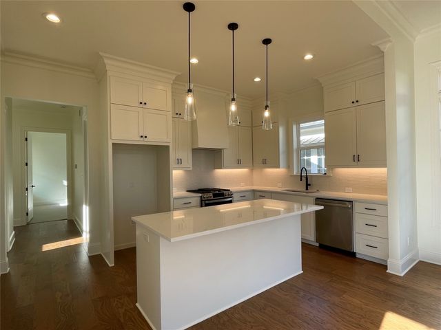 2232 Fairwoods Drive, Shreveport, LA 71106