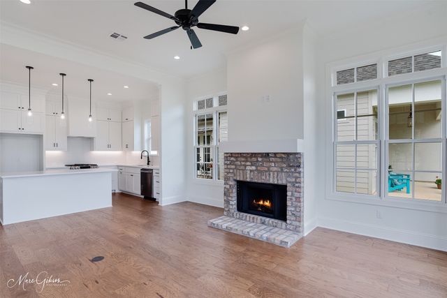 2232 Fairwoods Drive, Shreveport, LA 71106