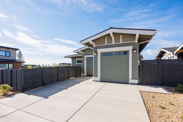 3356 NW Celilo Lane Lot 290, Bend, OR 97703