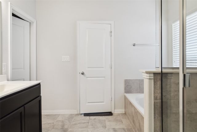 2021 Lake Front Trail, Garland, TX 75043