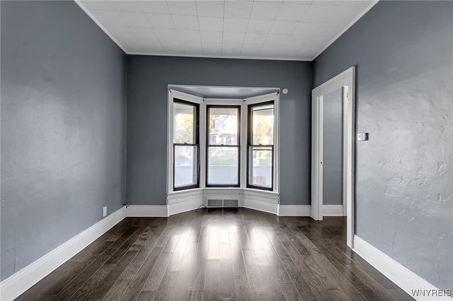 19 Royal Avenue, Buffalo, NY 14207