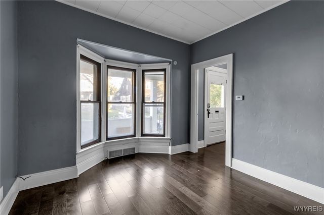 19 Royal Avenue, Buffalo, NY 14207