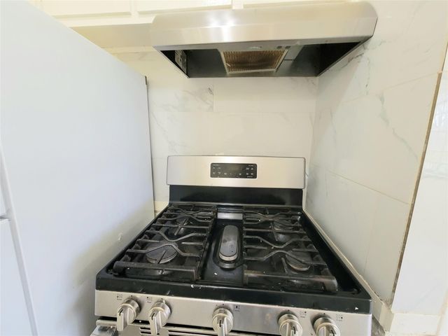 12935 Southspring Drive, Houston, TX 77047