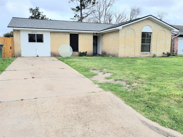 12935 Southspring Drive, Houston, TX 77047