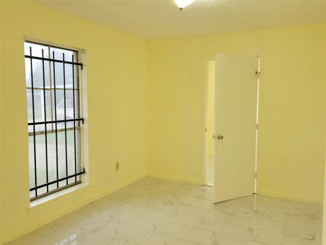 12935 Southspring Drive, Houston, TX 77047