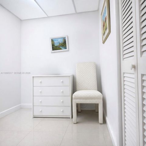 330 SE 2nd St 101G, Hallandale Beach, FL 33009